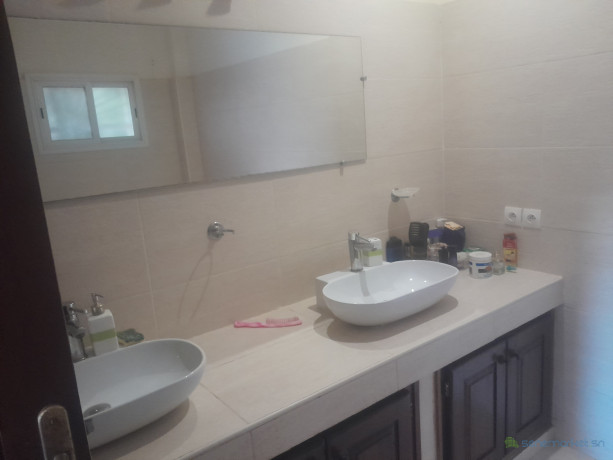 a-la-somone-villa-a-vendre-de-4-pieces-avec-piscine-big-4
