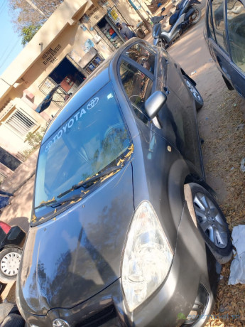 toyota-verso-7-places-big-0