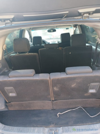 toyota-verso-7-places-big-2