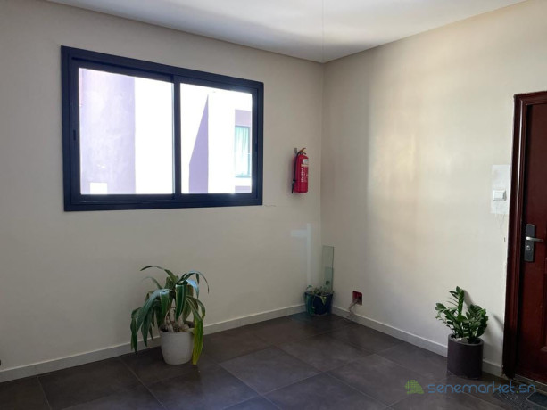 appartement-3-chambres-salon-a-louer-a-cite-keur-gorgui-big-3