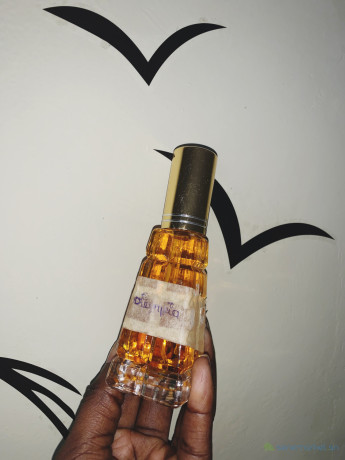 parfums-a-huile-made-in-chad-big-2