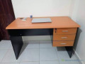 vente-de-table-de-bureau-au-senegal-small-0