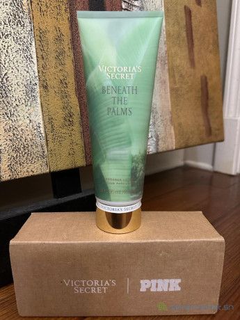 parfum-et-lait-de-corps-victorias-secret-big-4