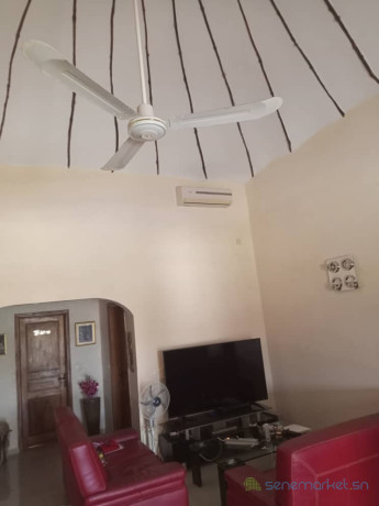 a-vendre-a-la-somone-proche-de-la-lagune-villa-de-plein-pied-4-pieces-avec-piscine-big-3