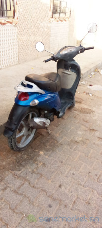 je-vends-ma-piaggio-liberty-50cc-2-temps-big-1