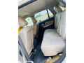 ford-edge-2012-small-3