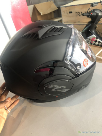 casques-ls2-big-2