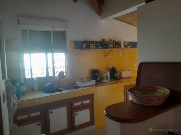 a-salyen-residence-bord-de-merune-villa-de-4-pieces-de-138m2-habitable-a-vendre-sur-un-terrain-de-385m2-big-1