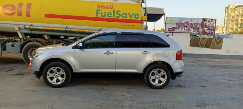ford-edge-big-3