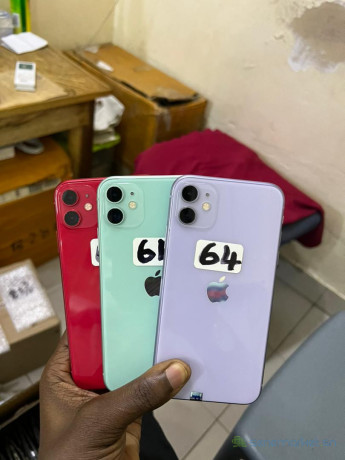 iphone-11-64g256g-big-0