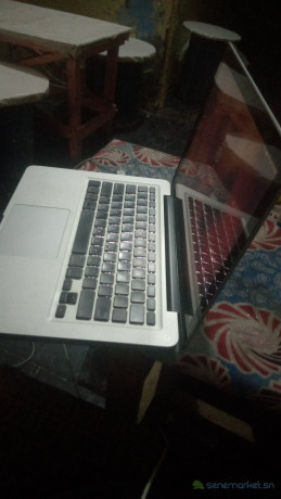 macbook-pro-2011-core-i5-15-pouces-big-2