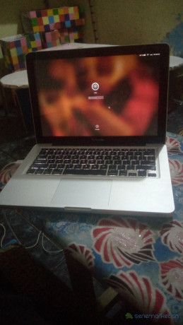 macbook-pro-2011-core-i5-15-pouces-big-0