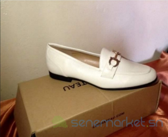 mocassins-canada-big-3