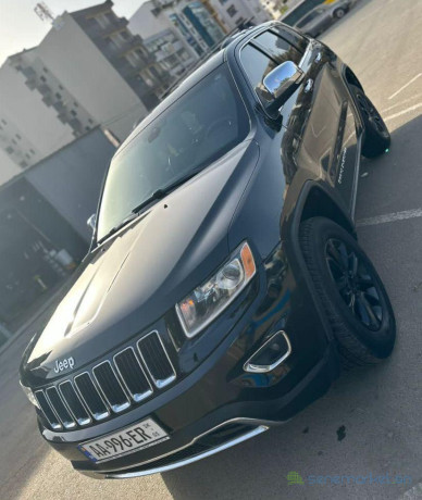 disponible-actuellement-jeep-big-0