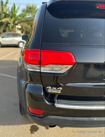 disponible-actuellement-jeep-big-2