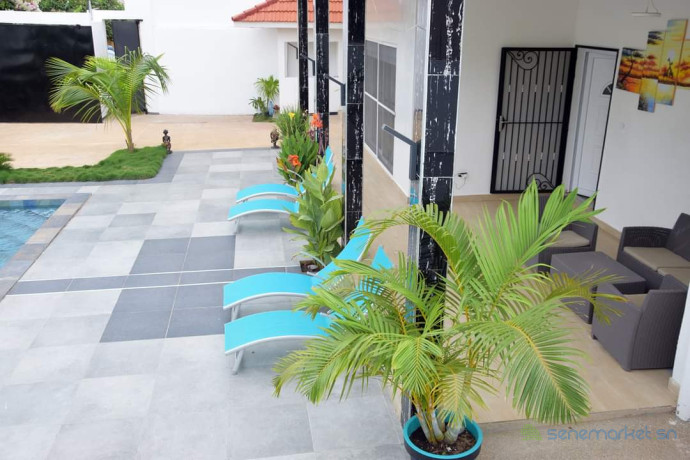 location-villa-haut-standing-a-saly-big-0