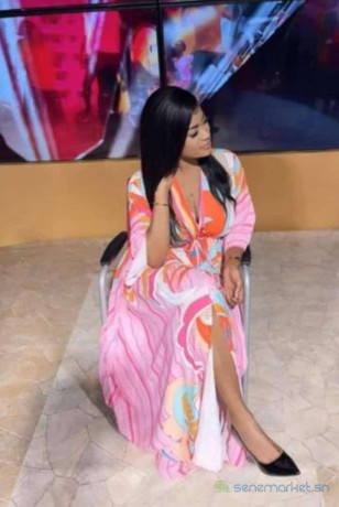 combattez-la-chaleur-avec-ces-belles-robes-dispo-en-plusieurs-couleurs-big-3