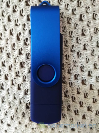 cle-usb-64-gb-big-1