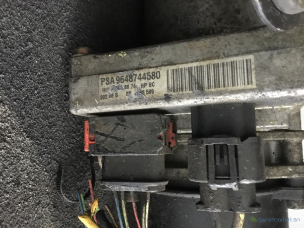 peugeot-307-citroen-c4-1-pompe-direction-assistee-big-2
