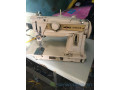 machines-a-coudre-small-2