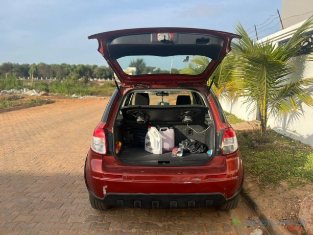 suzuki-sx4-annee-2012-essence-big-2