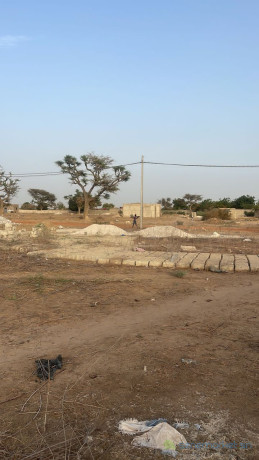terrain-350-metres-carres-a-saly-big-2