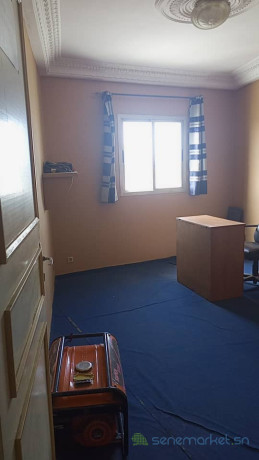 2-pieces-de-bureau-a-louer-big-1