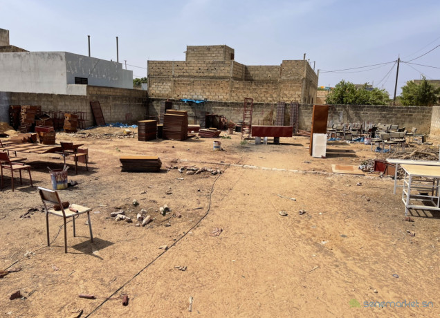 local-commercial-entrepot-depot-big-1