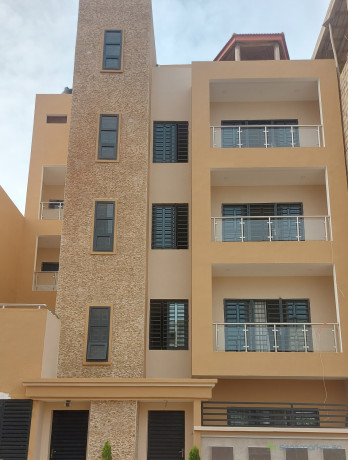 location-appartement-a-ngor-almadies-big-1