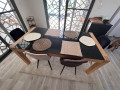 table-4-chaises-un-banc-en-bois-small-0