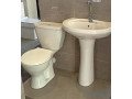 chaise-anglaise-et-lavabo-complet-small-0