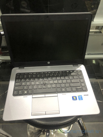 ordinateur-hp-elite-book-big-0