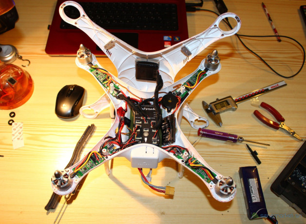 reparation-de-drone-ordinateur-portable-et-fixe-ecran-plat-led-et-plasma-big-0