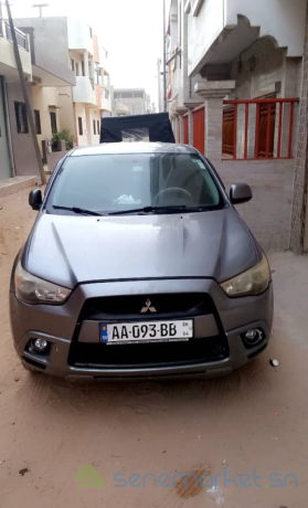 mitsubishi-rvr-annee-2012-big-1