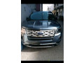 ford-explorer-limited-small-2