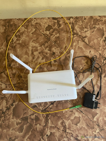 routeur-orange-fibre-optique-a-vendre-big-1