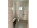 belle-villa-tres-spacieux-a-cite-mbackyou-fayeouakam-a-louer-small-3