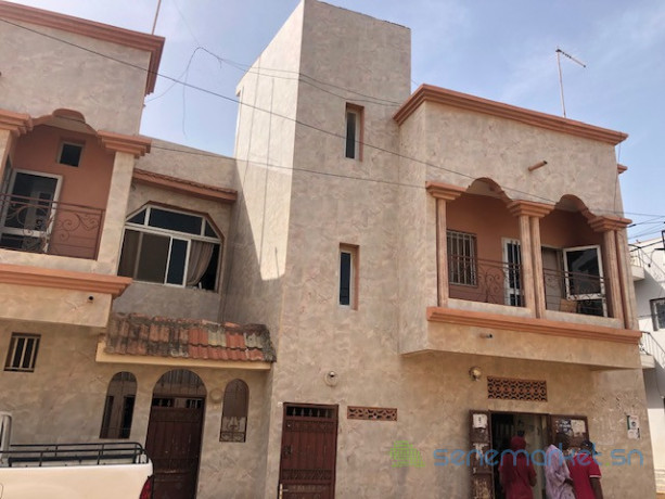 une-maison-r1-angle-de-150-metres-carres-titre-foncier-individuel-big-0