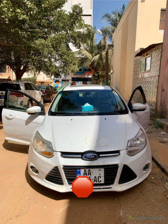 ford-focus-big-0