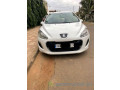 peugeot-308-annee-2012-diesel-manuelle-climatise-dv6-small-0