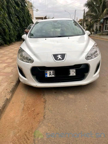 peugeot-308-annee-2012-diesel-manuelle-climatise-dv6-big-0