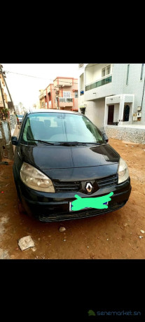renault-scenic-2-big-0