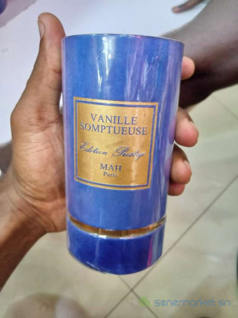 parfums-de-classe-collection-prive-paris-big-1