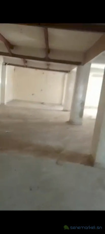 depot-commercial-de-570m2-a-vendre-a-pikine-big-3