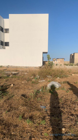 terrain-150m2-a-vendre-au-hangar-des-pelerins-big-0