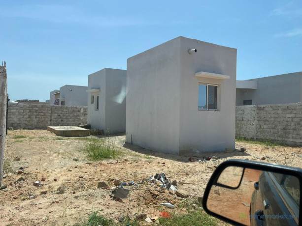 villa-a-vendre-a-comico-5-bambilor-big-0