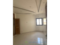 tres-belle-studio-a-louer-a-la-sicap-foire-small-3
