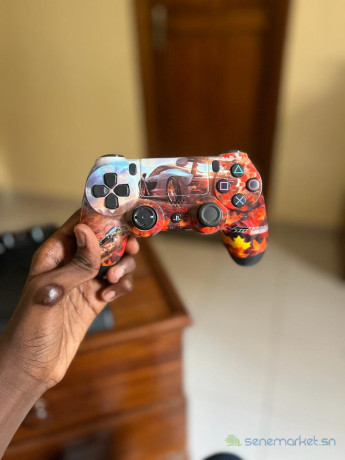 playstation-4-slim-500go-big-2
