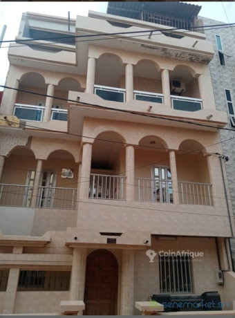 villa-r3-a-vendre-a-dakar-ouest-foire-big-1