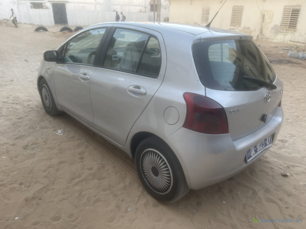 toyota-yaris-big-4